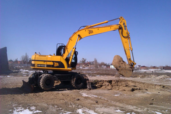 Колесный экскаватор JCW 160 Колесный экскаватор JCW 160