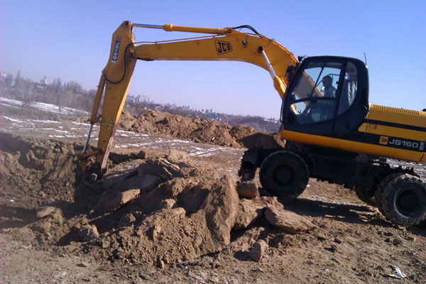Колесный экскаватор JCW 160 Колесный экскаватор JCW 160